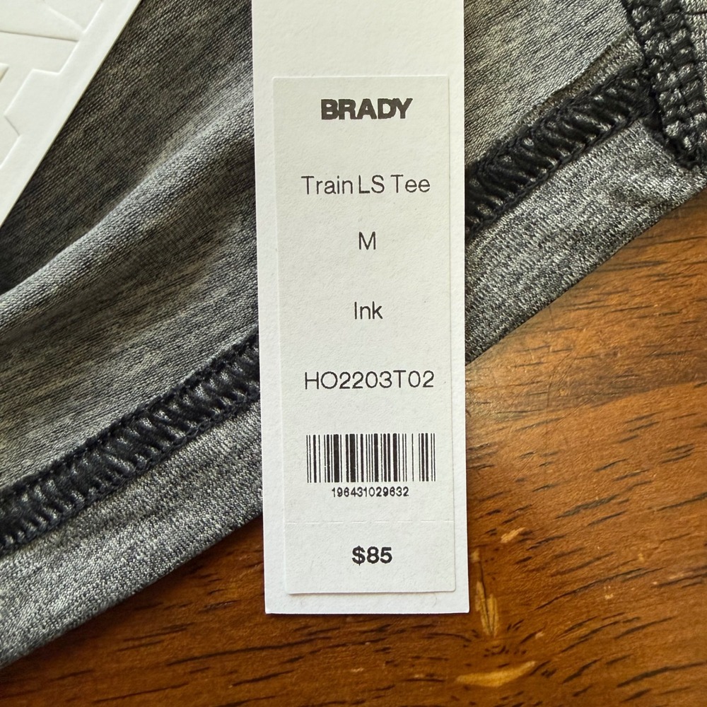 NWT Brady Brand Train LS Tee Mens M Ink Grey Long Sleeve Performance Shirt - Picture 11 of 16